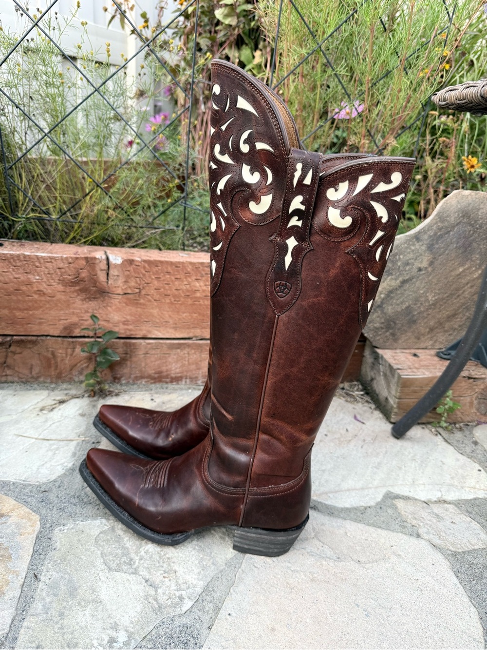 Ariat Tall Brown Leather Cutout Western Boots 7.5B Full Zip